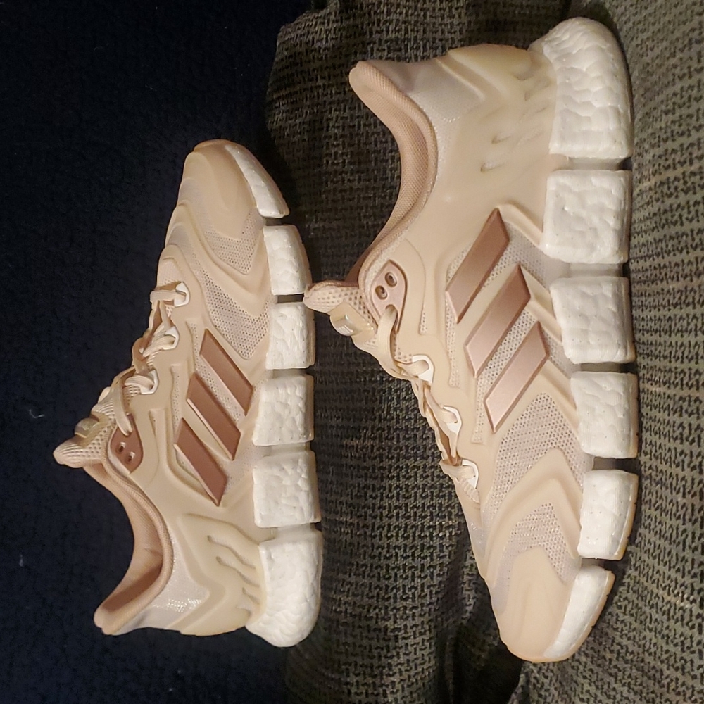 🔥Adidas Boost climacool Vento  *NWT